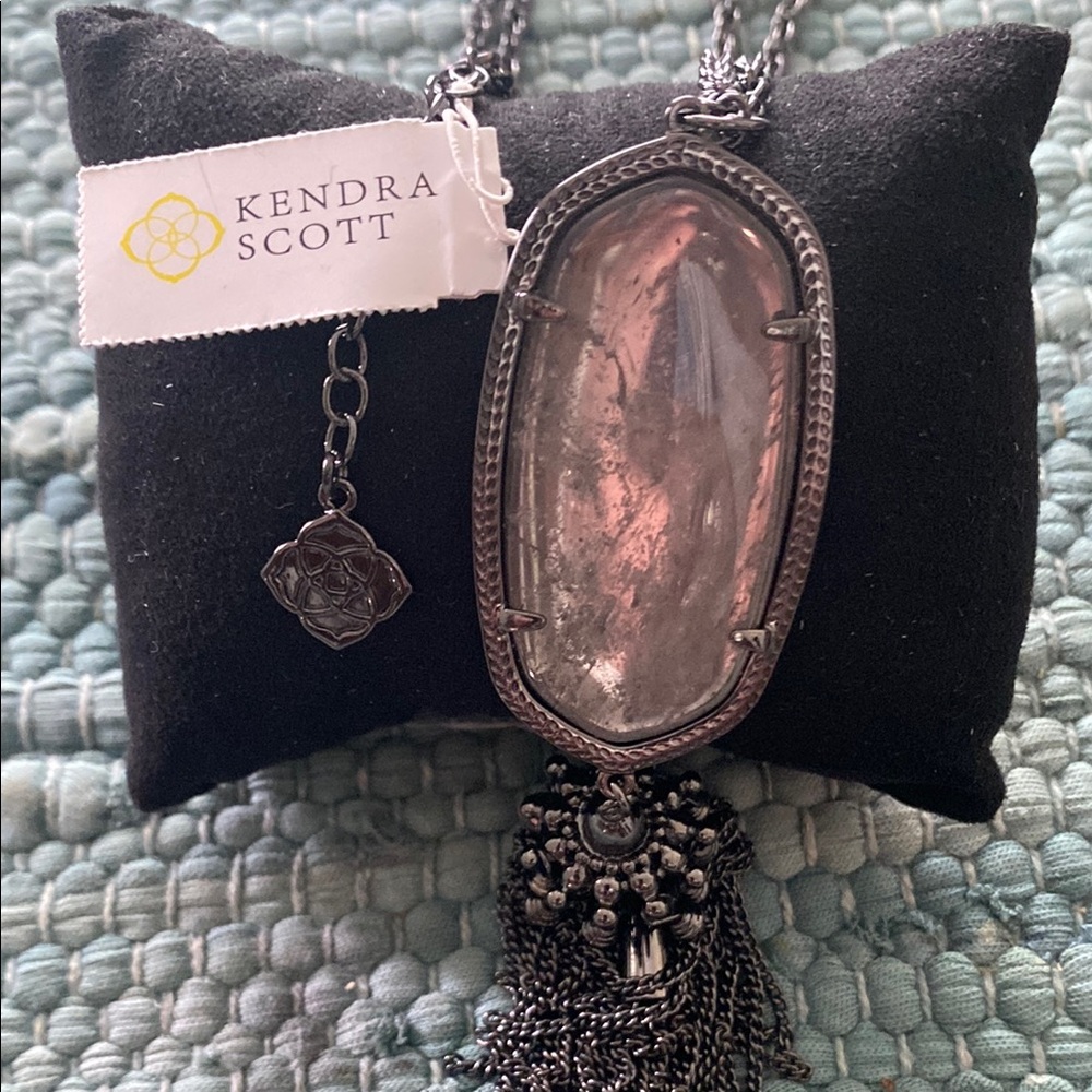 NWT Kendra Scott Gun Metal Pendant Necklace